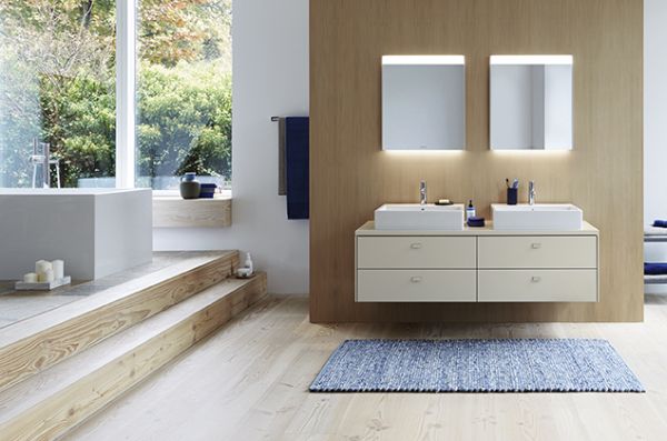 Design lineare e dettagli precisi caratterizzano la nuova serie di mobili per il bagno Brioso di Duravit