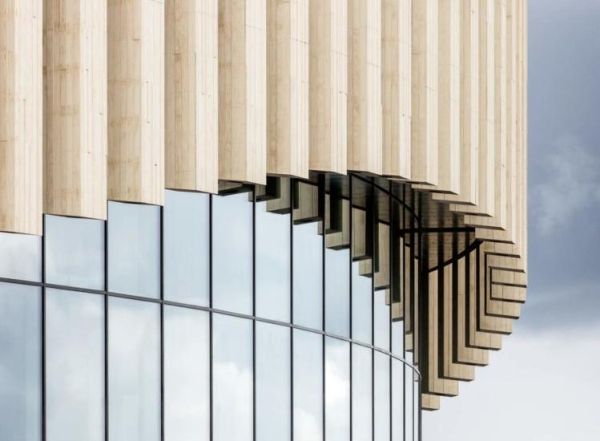 La calda facciata in legno della royal-arena di Copenhagen