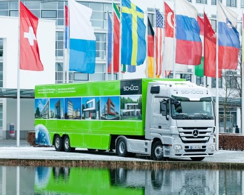 Demo Truck 2012: salite a bordo del mondo Schüco