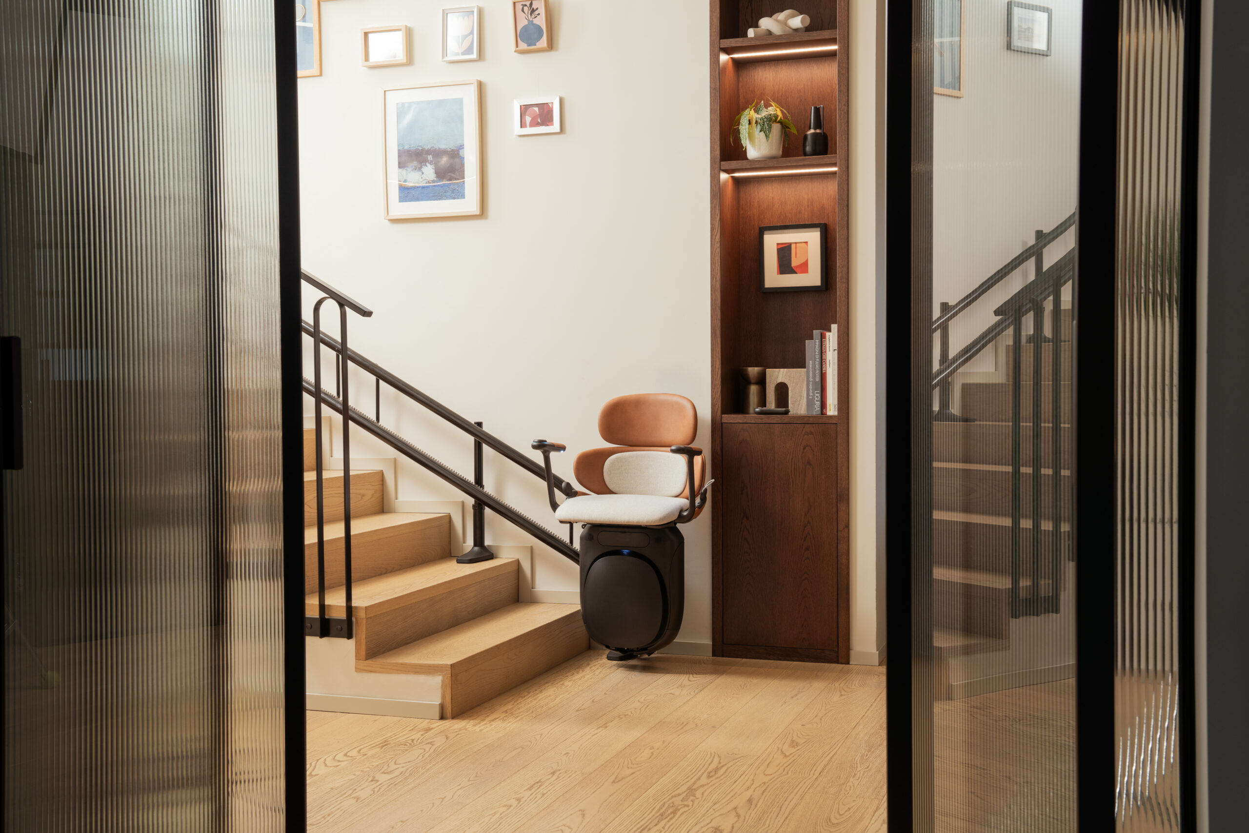 Joya di Stannah: la mobilità verticale diventa parte del design della casa