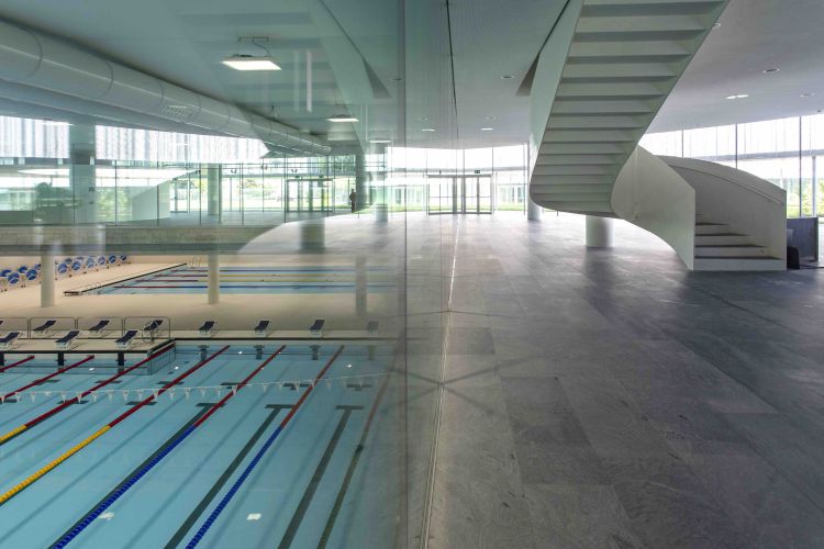 Due sono le piscine di cui è dotato lo Sport Center della Bocconi