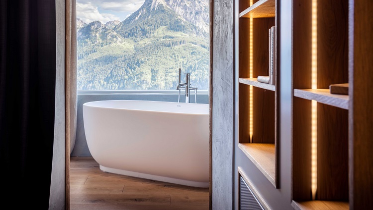 Burghotel Falkenstein: vasche con vista e relax a 1.250 metri