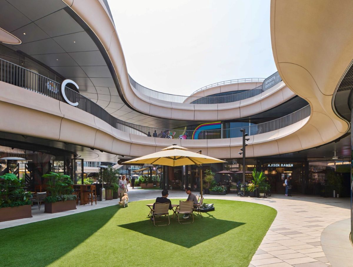 Tanti gli spazi per la comunità nel Go Park Sai Sha progetto di Zaha Hadid a Hong Kong