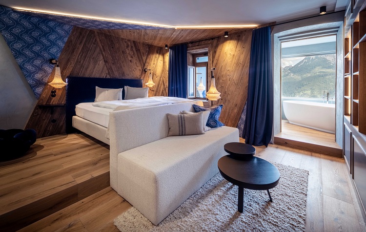 Vista della vasca della serie Luv