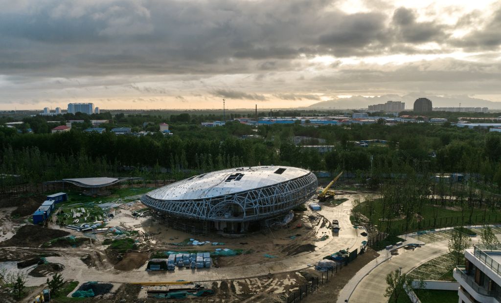 Cloud Center di Aranya, la nuvola galleggiante nella foresta