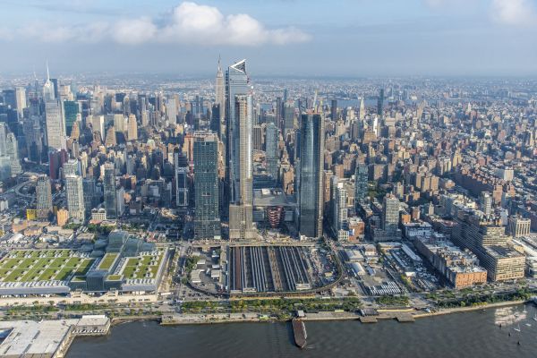 Impianti THYSSENKRUPP per la mobilità passeggeri dell‘Hudson Yards