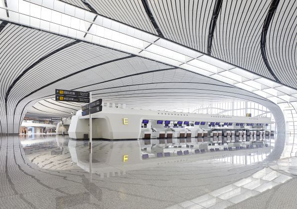 Gli interni del Beijing Daxing International Airport 