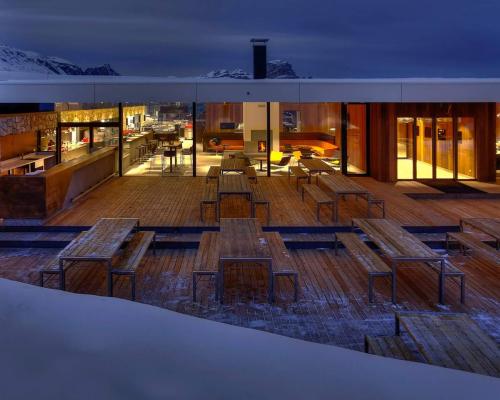Il vetro in alta quota all'Alpine Lounge Piz Boè 6 Vetrate