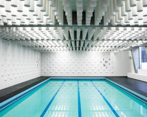 Piscina in centro a Parigi