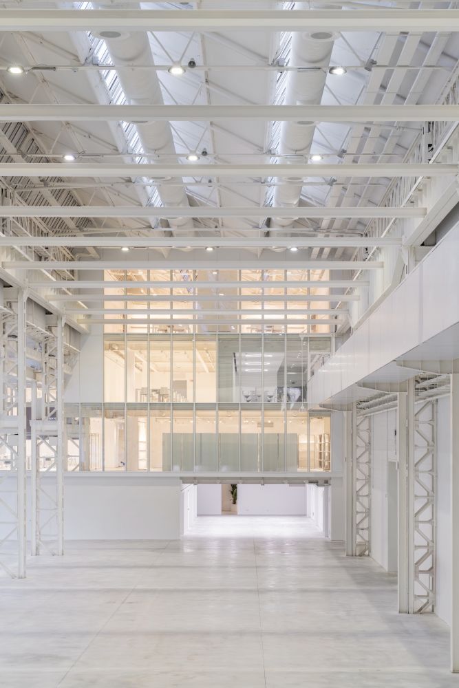 La nuova sede dello showroom Fendi a Milano si sviluppa su quattro livelli 