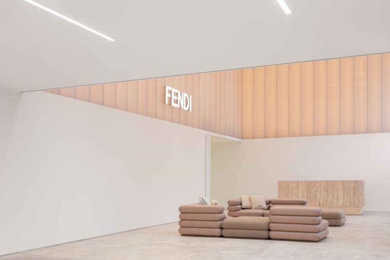 Moda e tecnologia della nuova Fendi Showroom