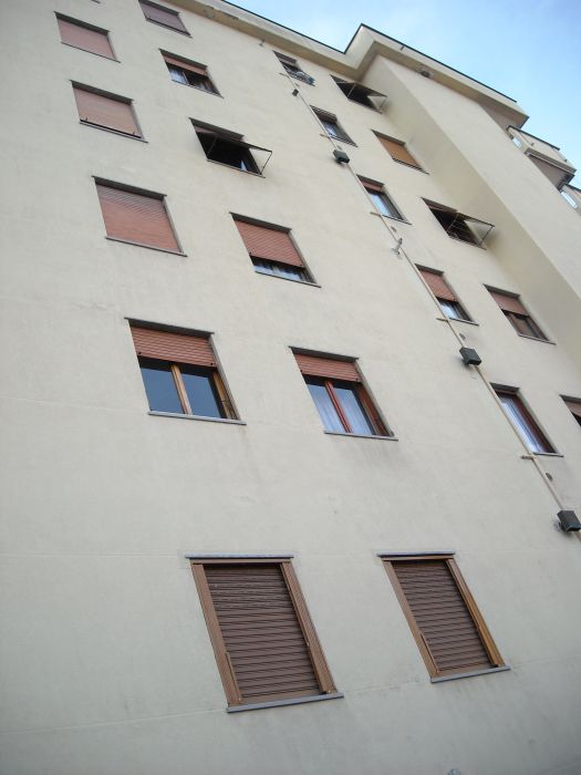 6 Ripristino di davanzali di facciata