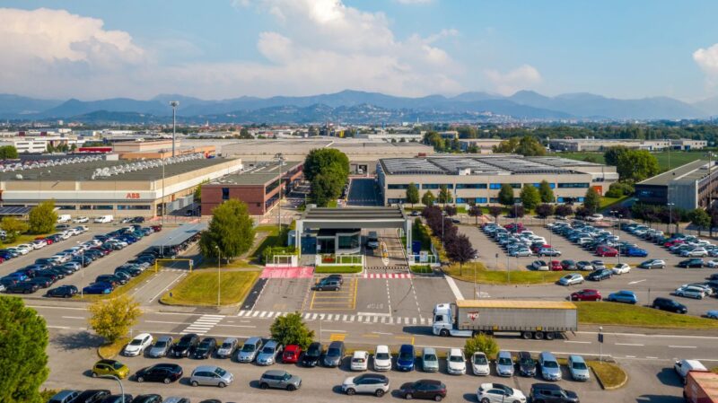 ABB investe 100 milioni di dollari a Dalmine: nuovo stabilimento per i quadri elettrici di media tensione