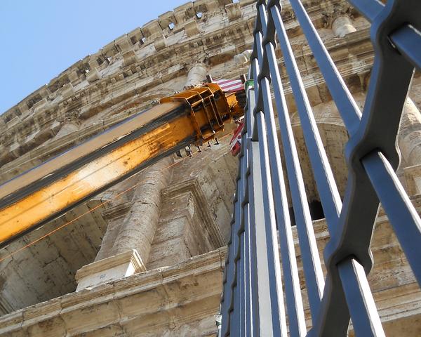 Cinque nuove cancellate per il Colosseo