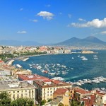 Riqualificazione e restauri per richiamare i turisti a Napoli