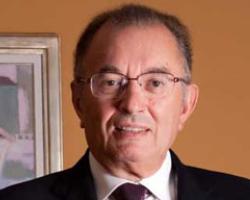 Anonimo Squinzi sostiene i prefabbricatori italiani