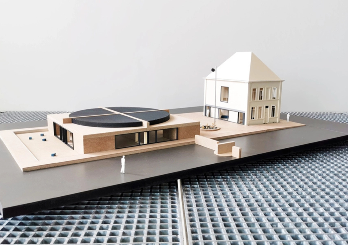 Adrien Coste vincitore programma di Europe 40Under40 per la Biblioteca di Looberghe 