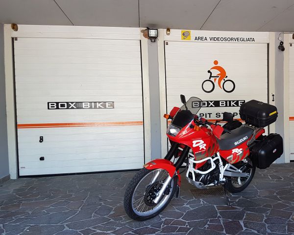 Il garage in Trentino per le macchine e per le bici