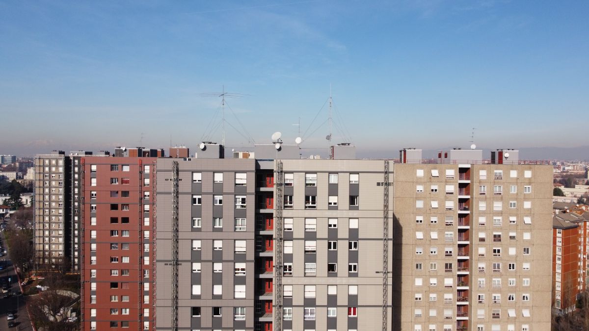 prefabbricazione è centrale sia nella storia costruttiva del complesso condominiale Ca’ Granda di Milano prefabbricazione è centrale sia nella storia costruttiva del complesso condominiale Ca’ Granda di Milano
