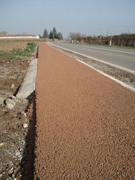 DRAINBETON per la realizzazione di una pista ciclo-pedonale 19 DRAINBETON per la realizzazione di una pista ciclo-pedonale