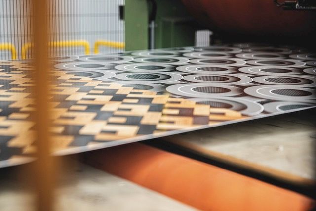 Cromatica: l’acciaio torna protagonista nel progetto dell’involucro