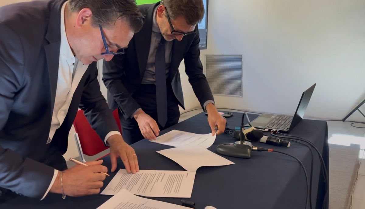 Alberto Rui e Sergio Calò, firma accordo con Venetian Cluster Alberto Rui e Sergio Calò, firma accordo con Venetian Cluster