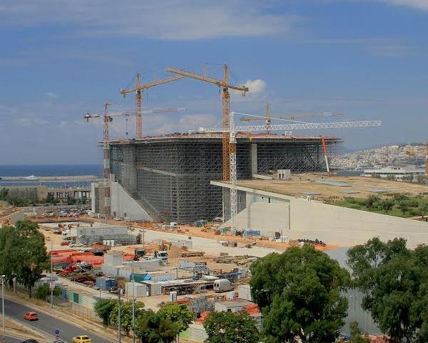 immagine Gru per il cantiere di Renzo Piano