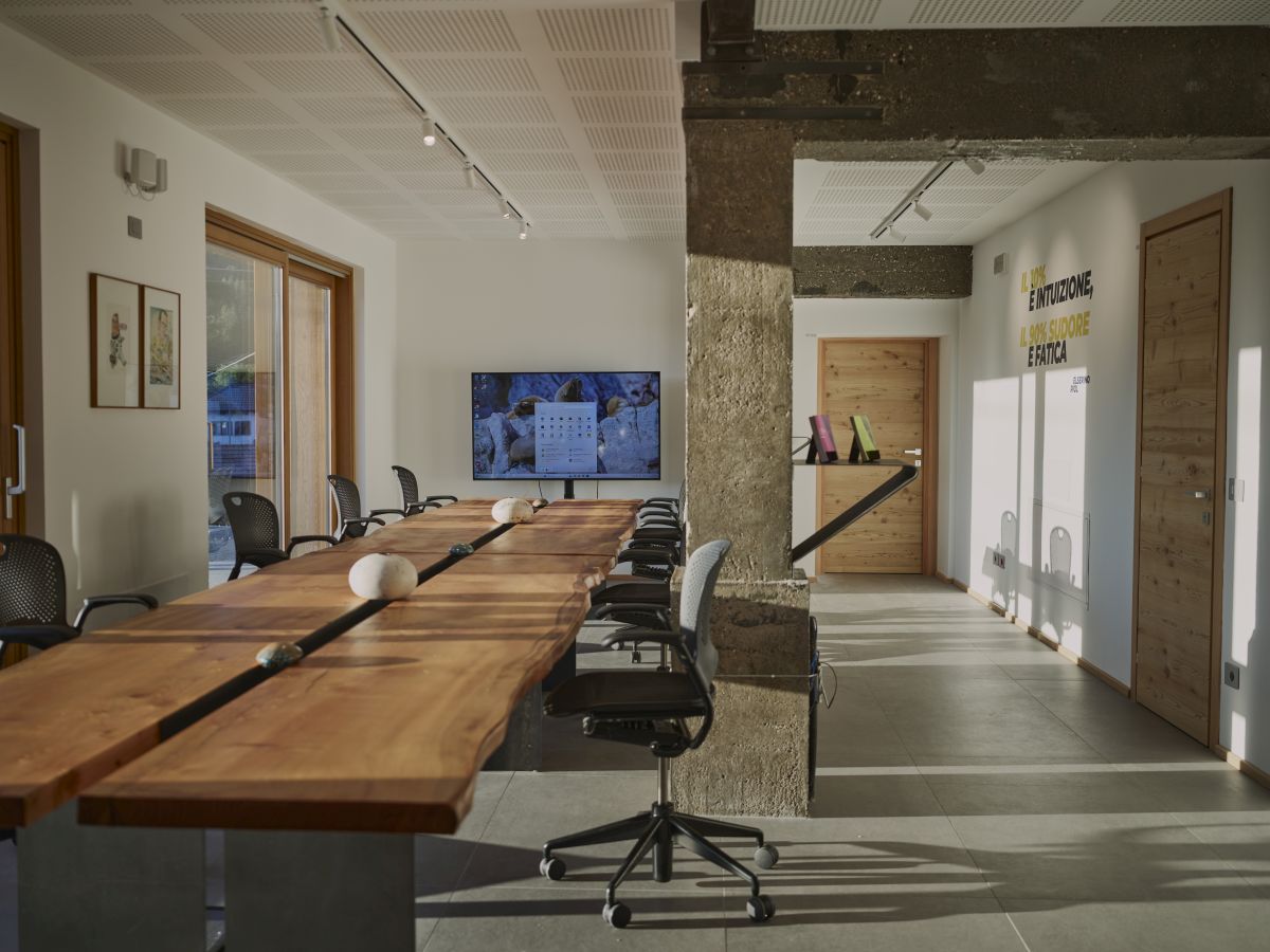 Interni e spazi di networking di EpiHub: intervento di riqualificazione per la nuova sede della Fondazione Elserino Piol