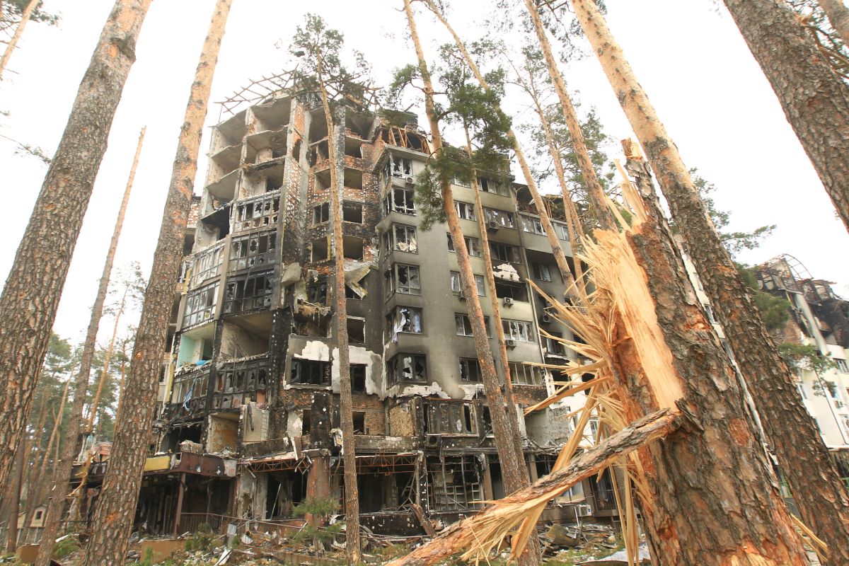 Architettura, la distruzione della città di Irpin, in Ucraina