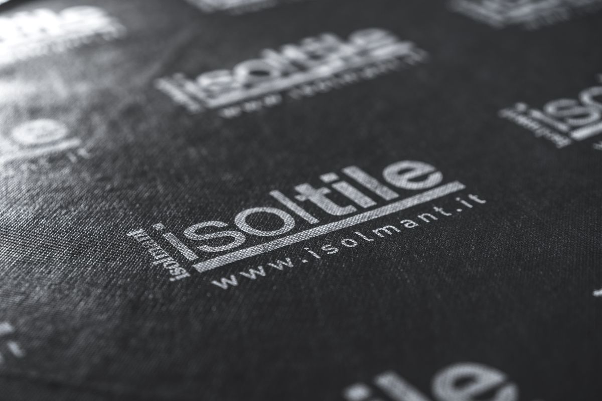 Isoltile di Tecnasfalti per applicazioni sottomassetto Isoltile di Tecnasfalti per applicazioni sottomassetto
