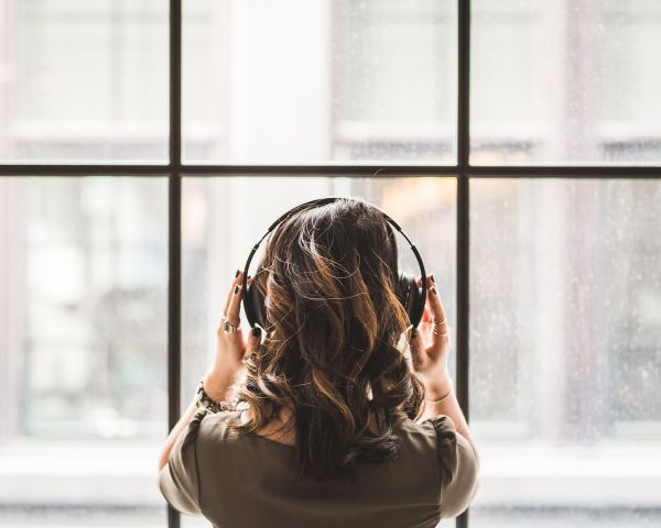 Il rumore negli edifici residenziali: cos’è e come si propaga