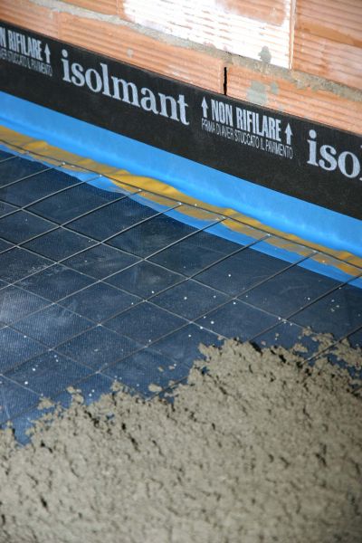 Isolmant Palazzo Gorani 100 Isolare acusticamente anche cavedi impiantistici e vani tecnici