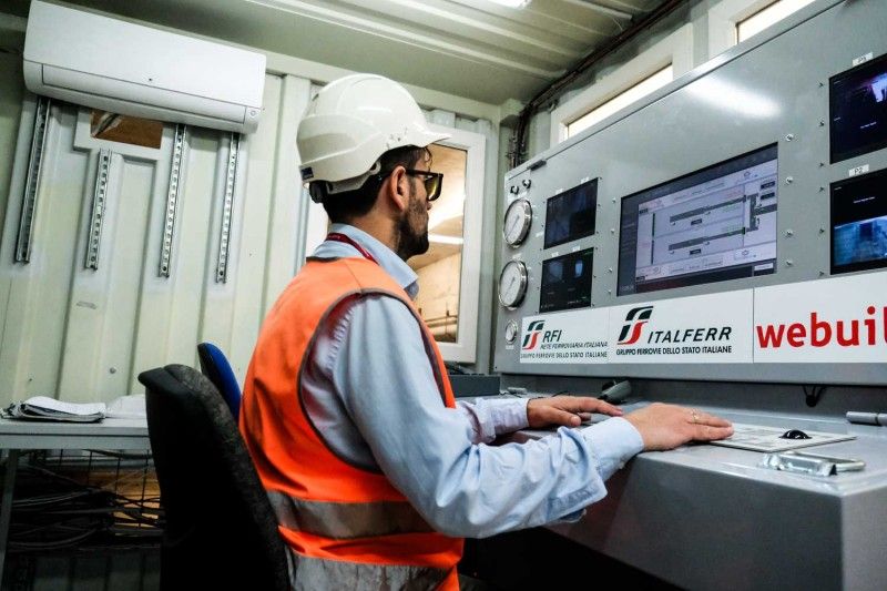 La linea Alta Velocità/Alta Capacità Napoli-Bari nell’area dello scavo della galleria Casalnuovo