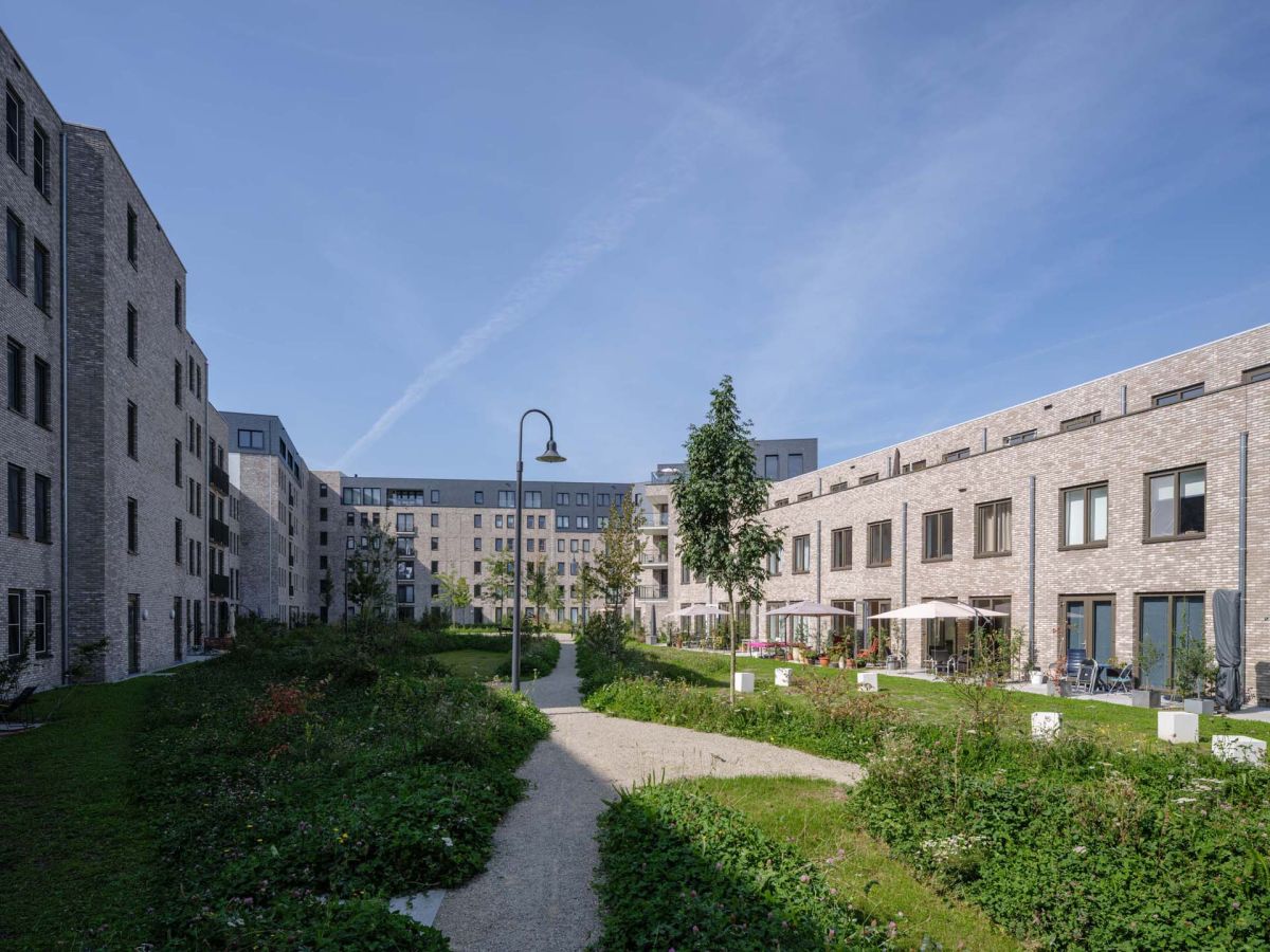 Il ruolo del cortile nel progetto Kade Noord a Zutphen, nei Paesi Bassi Il ruolo del cortile nel progetto Kade Noord a Zutphen, nei Paesi Bassi