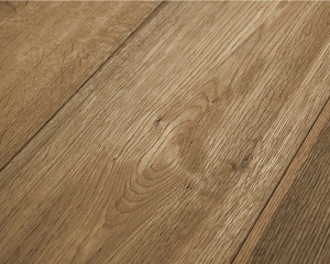 Il legno: un materiale da proteggere, dal fascino caldo e vitale