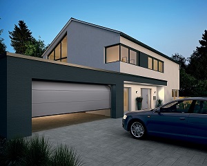 La qualità della casa passa anche dal garage, con il portone sezionale LPU 42
