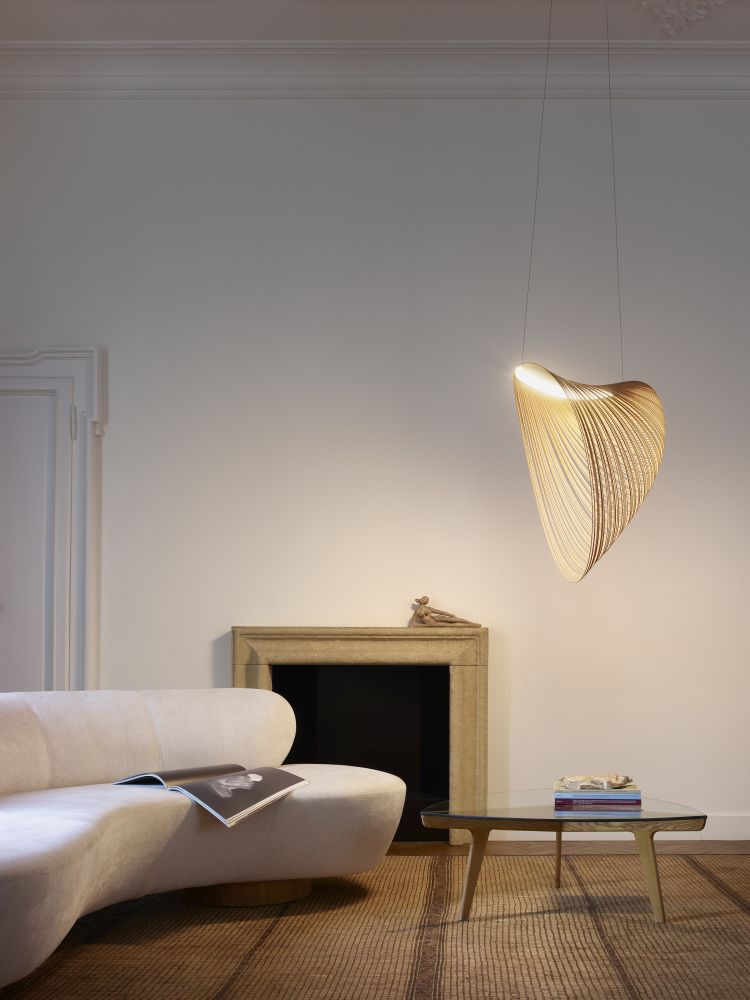 Lampada con illuminazione LED Illan di Zsuzsanna Horvath per Luceplan