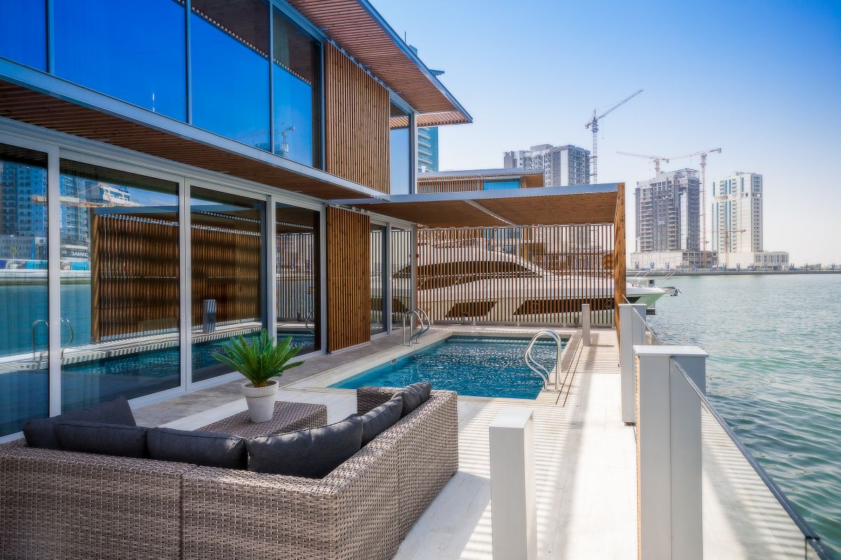 Houseboat di lusso: Marasi Floating Villa, di Dubai Properties