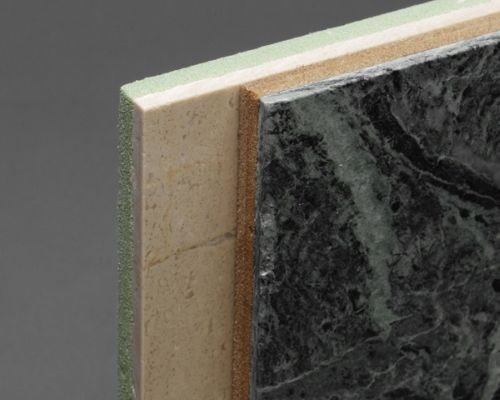 Pannello composito in marmo: resistenza di una piastrella in pietra naturale con un peso ridotto