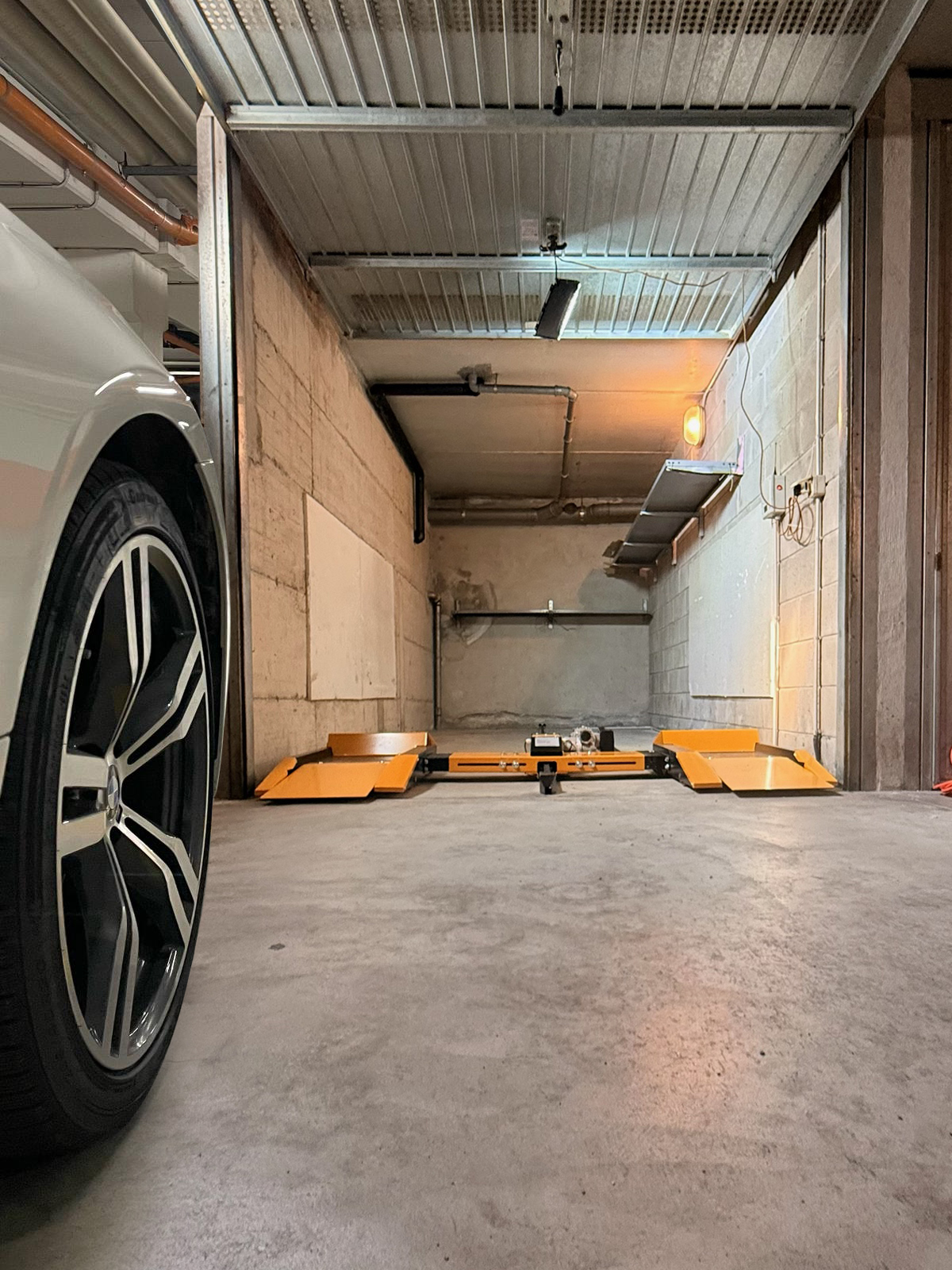 Movy Park, la piattaforma per i garage stretti. Movy Park, la piattaforma per i garage stretti.