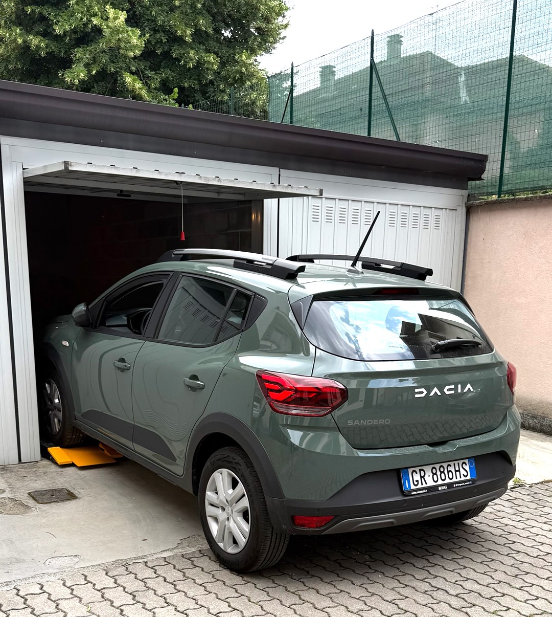 Movy Park: la piattaforma per i garage stretti Movy Park: la piattaforma per i garage stretti