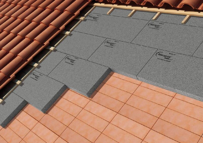 Isolamento per copertura a falda con tetto in legno e tavelle
