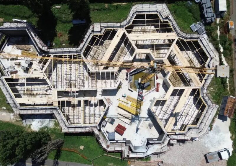 Scuola d’infanzia Margherita Hack: un edificio NZEB con Sistema Poliespanso