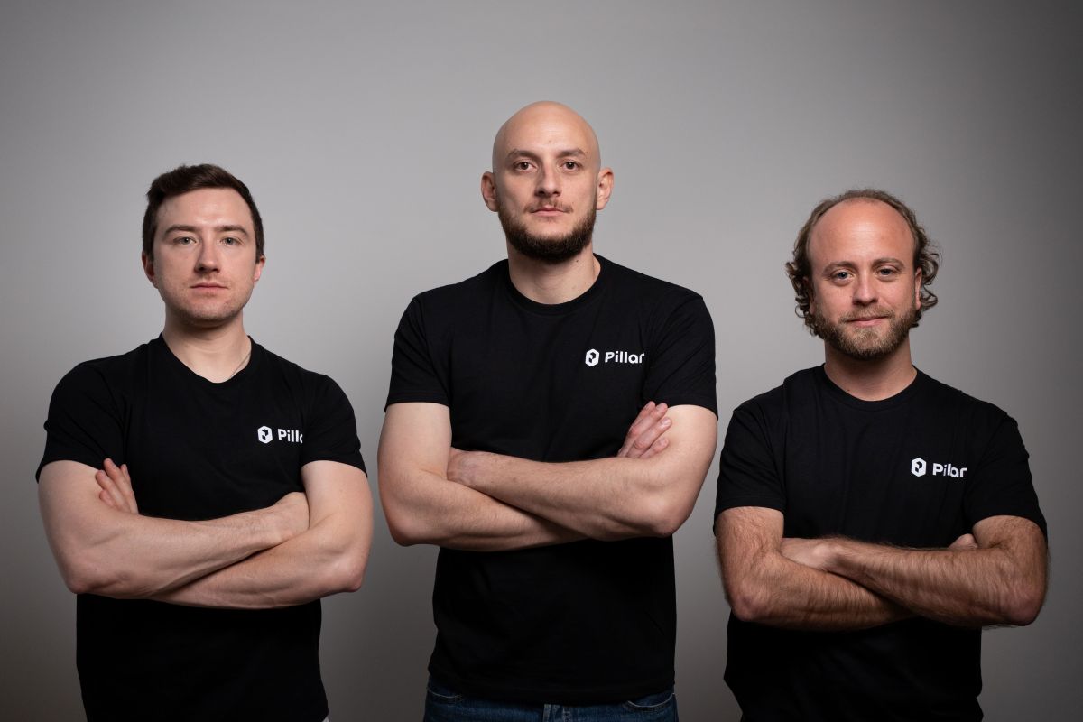 I tre co-founders di Pillar, da sinistra: Gabriel Guinea Montalvo, Lorenzo Demaio, Paolo Tarsia Incuria I tre co-founders di Pillar, da sinistra: Gabriel Guinea Montalvo, Lorenzo Demaio, Paolo Tarsia Incuria