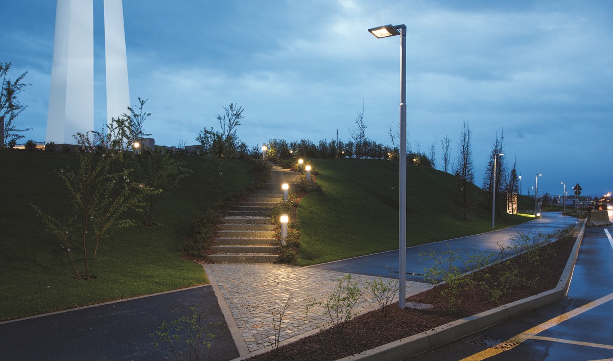 TARSIUS: proiettori da testa palo per l'arredo urbano