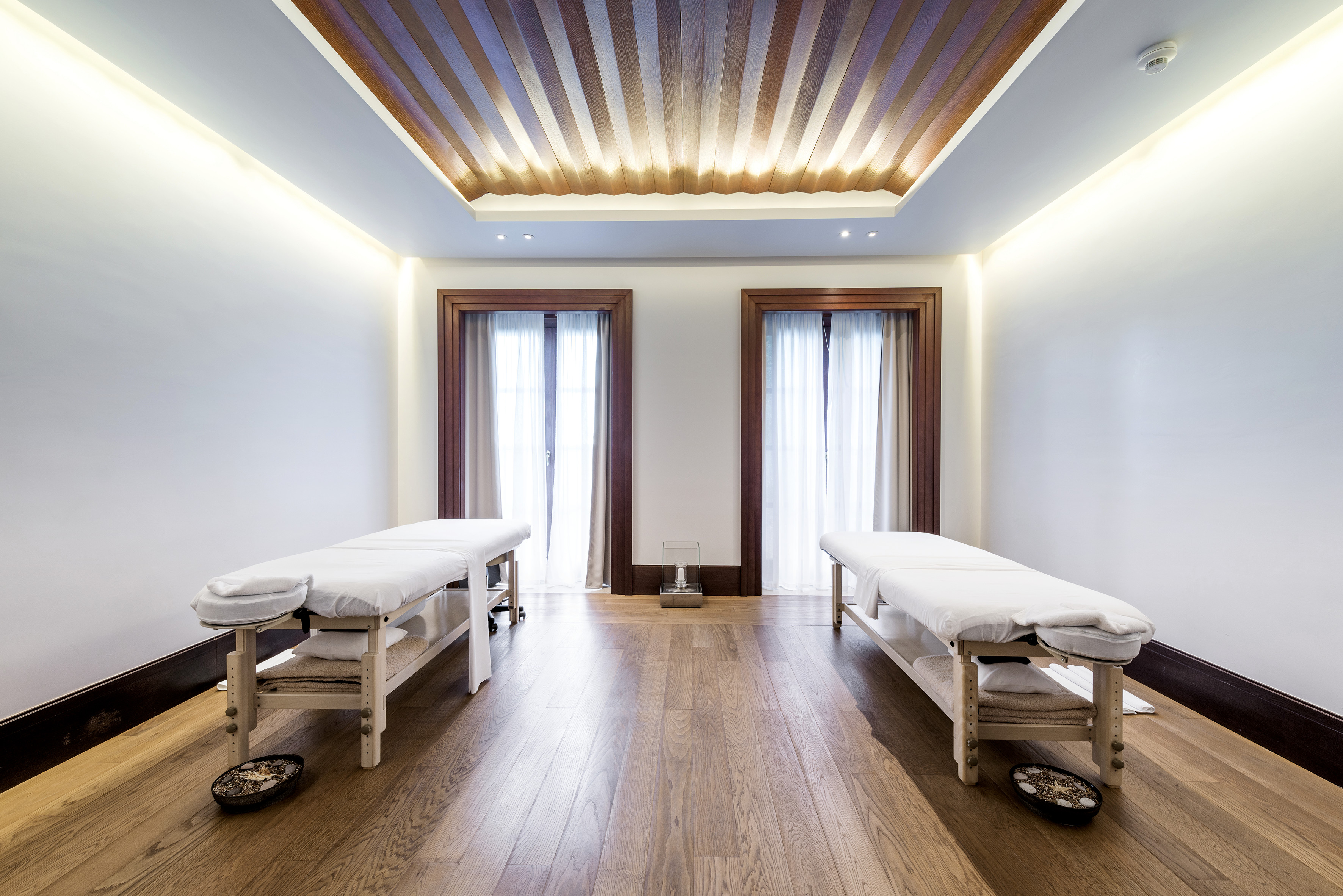 RS44524_HOSPITALITY-BROCHURE-BEDROOM-BATHROOM-BAR-LOBBY-RESTAURANT-RECEPTION-FITNESS-CONVENTION CENTER11-hpr