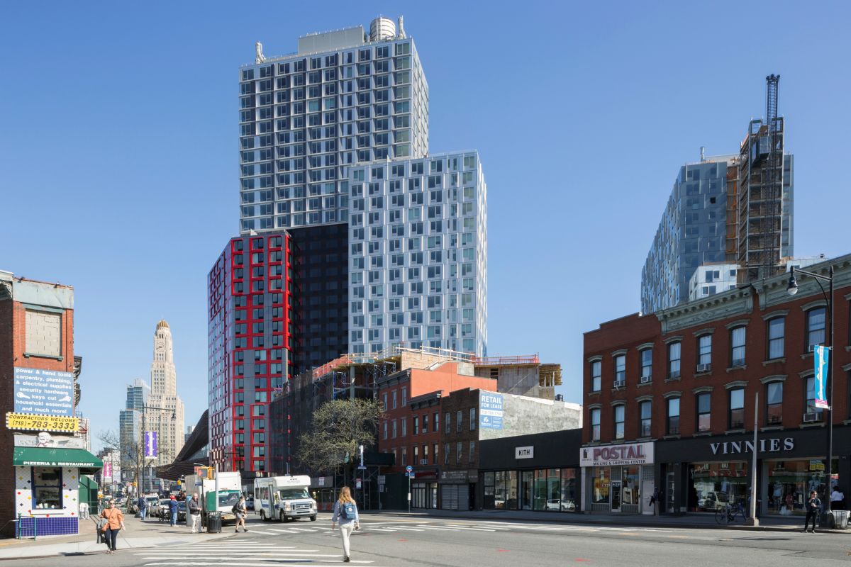 B2 grattacielo residenziale modulare a Brooklyn B2 grattacielo residenziale modulare a Brooklyn