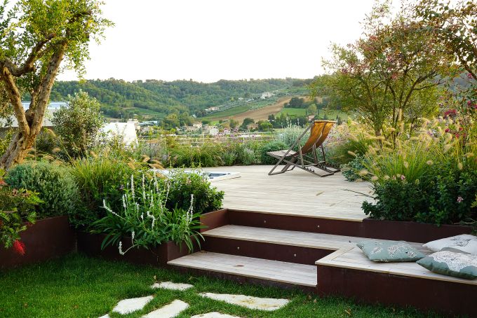 Tetto verde realizzato a a Massignano dall'agronomo e paesaggista Luigina Giordani 