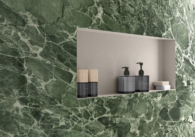Progress Profiles a Cersaie 2026: la nicchia PRONICHE FLEX personalizza la parete doccia