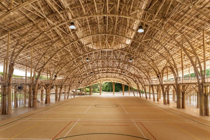Bamboo Sports Hall per la Panyaden International School di Chiangmai Life Architects and Construction